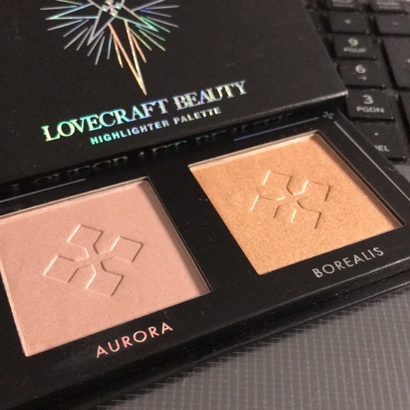 Lovecraft Beauty Highlighter Palette - Picture 2 of 5